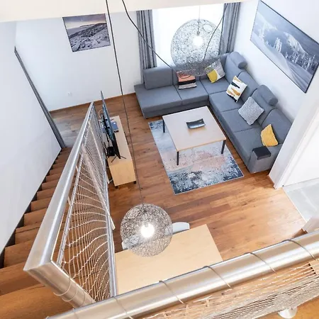 Apartmany Resort Vrchlabi מלון דירות 4*