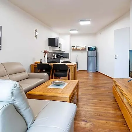 מלון דירות Apartmany Resort Vrchlabi וורצ'לאבי