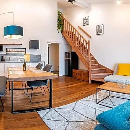 Apartmany Resort Vrchlabi וורצ'לאבי