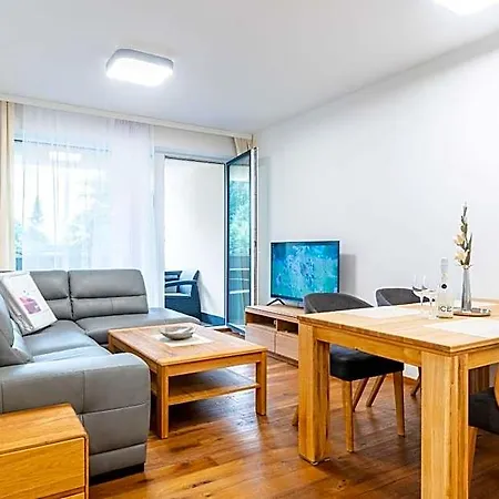 Apartmany Resort Vrchlabi מלון דירות וורצ'לאבי