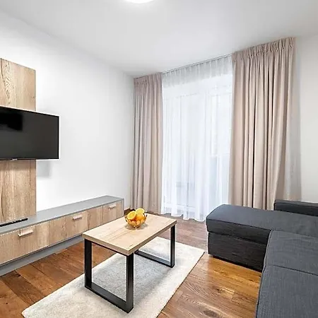 Apartmany Resort Vrchlabi מלון דירות