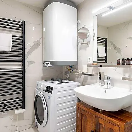アパートホテル Apartmany Resort Vrchlabi 4*